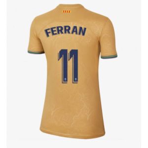 Dames Barcelona Ferran Torres #11 Uit tenue 2022-23 Korte Mouw